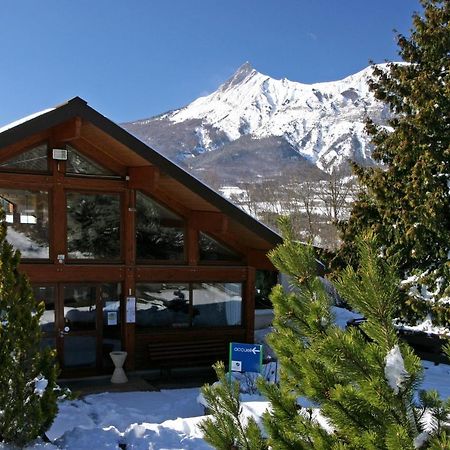 Vvf Les Ecrins Champsaur Hotel Saint-Bonnet-en-Champsaur Bagian luar foto