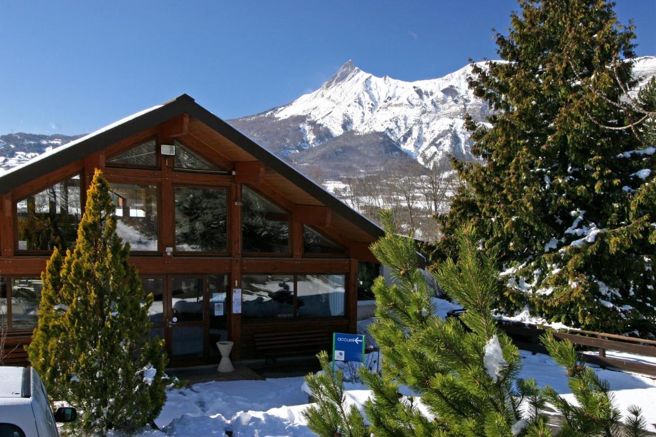 Vvf Les Ecrins Champsaur Hotel Saint-Bonnet-en-Champsaur Bagian luar foto